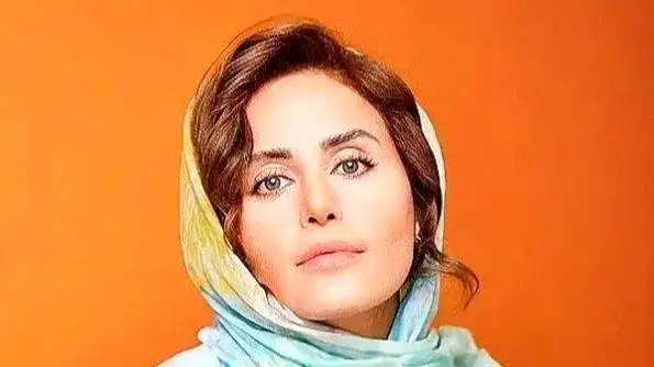 نگاه روز  -  عکس دیده نشده از الناز شاکردوست و بهنوش بختیاری 16 سال قبل