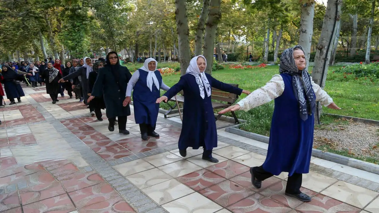 تعداد زنان سالمند مجرد ایرانی چقدر است؟  -  زنان تنهاتر از مردان
