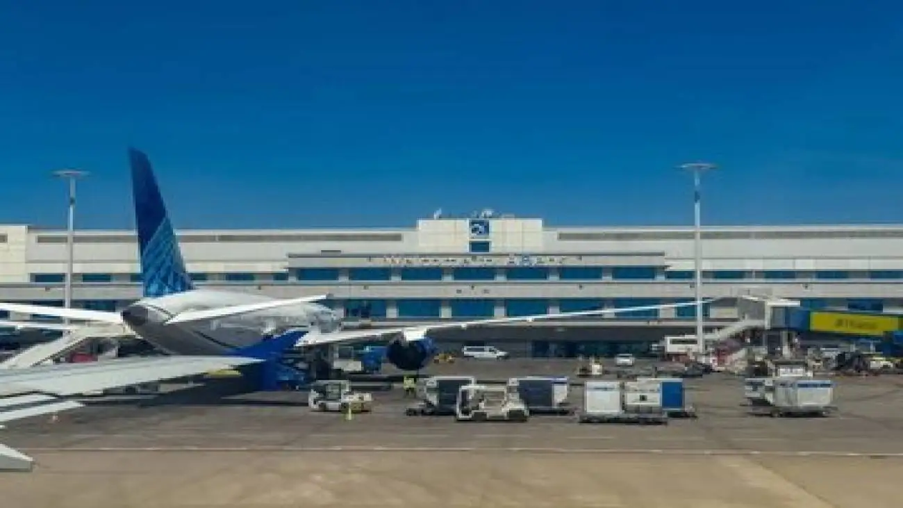 بسته  شدن ناگهانی حریم هوایی یونان