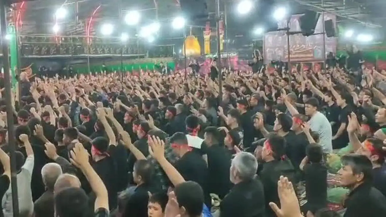 عزاداری پرشور هیئت مهاجران افغانستانی در ورامین + ویدیو