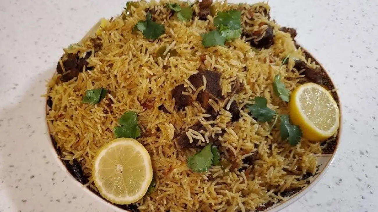 بریونی گوشت معطر با ادویه ماسالا : طعمی ناب از دل هندوستان