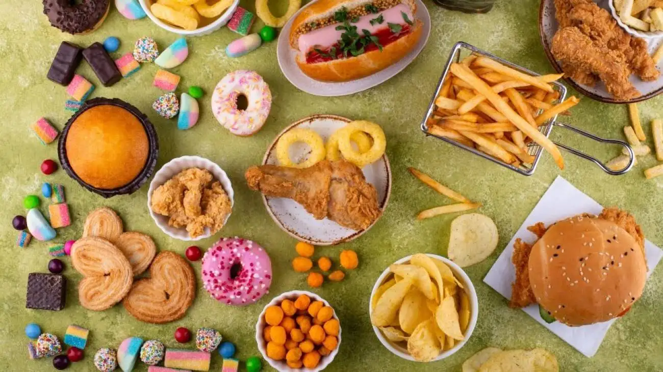 چطور بدون احساس گناه تنقلات بخوریم؟