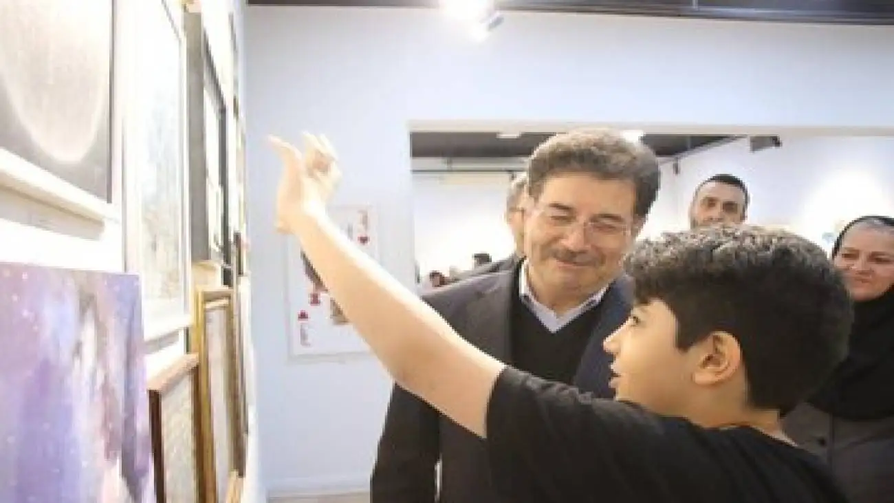 نمایشگاه ملی هنر با محوریت مهربانی، مدارا و صلح همزمان با ثبت جهانی منشور کوروش