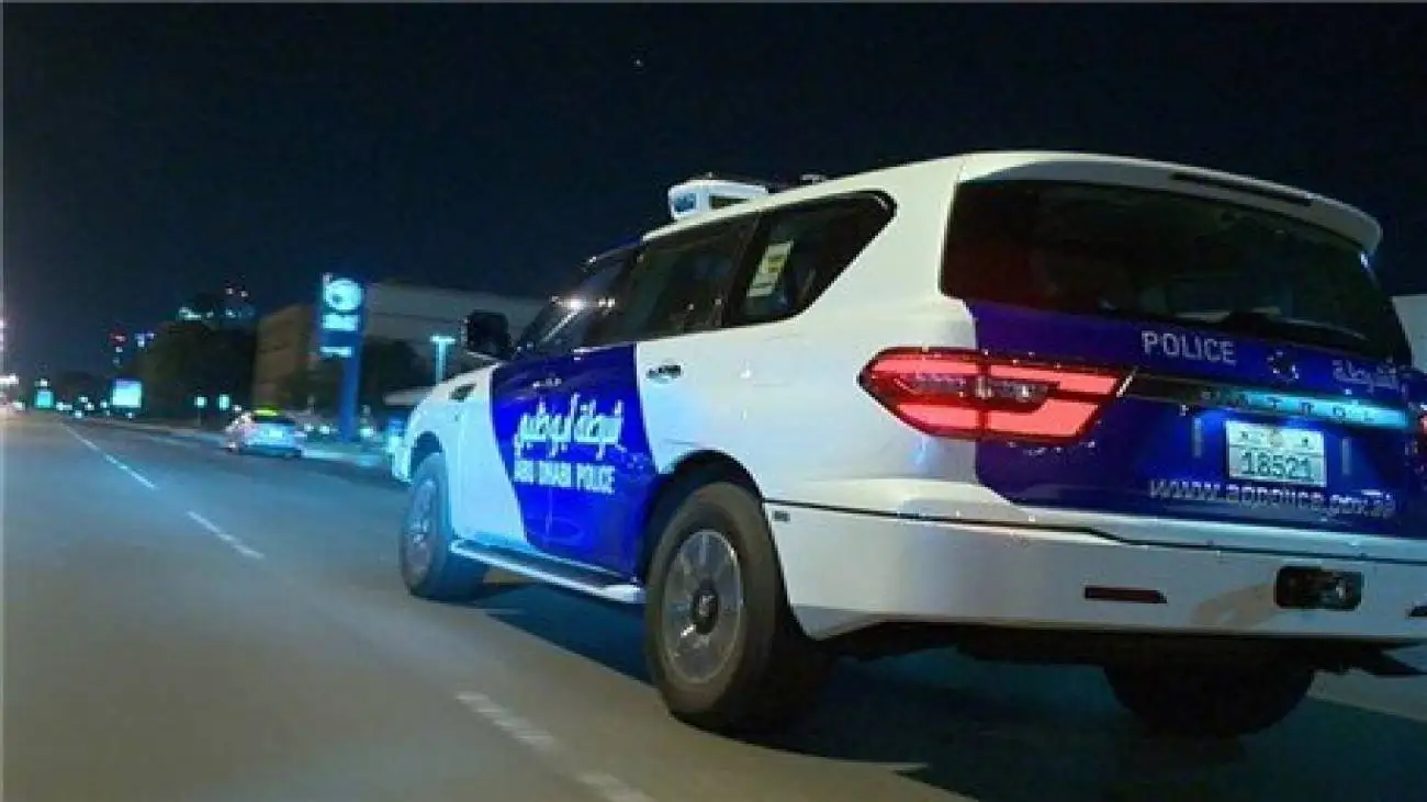 ویدیو  -  هشدار پلیس ابوظبی: استفاده از تلفن همراه هنگام رانندگی جریمه سنگین دارد