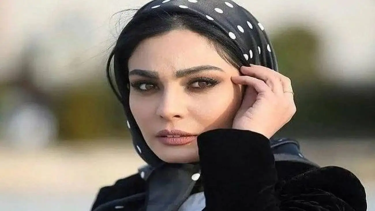 ویدیو  -  پیشنهاد شوکه کننده صحرا اسداللهی به اصغر فرهادی؛ خنده های مجید واشقانی از اقدام بازیگر زن!