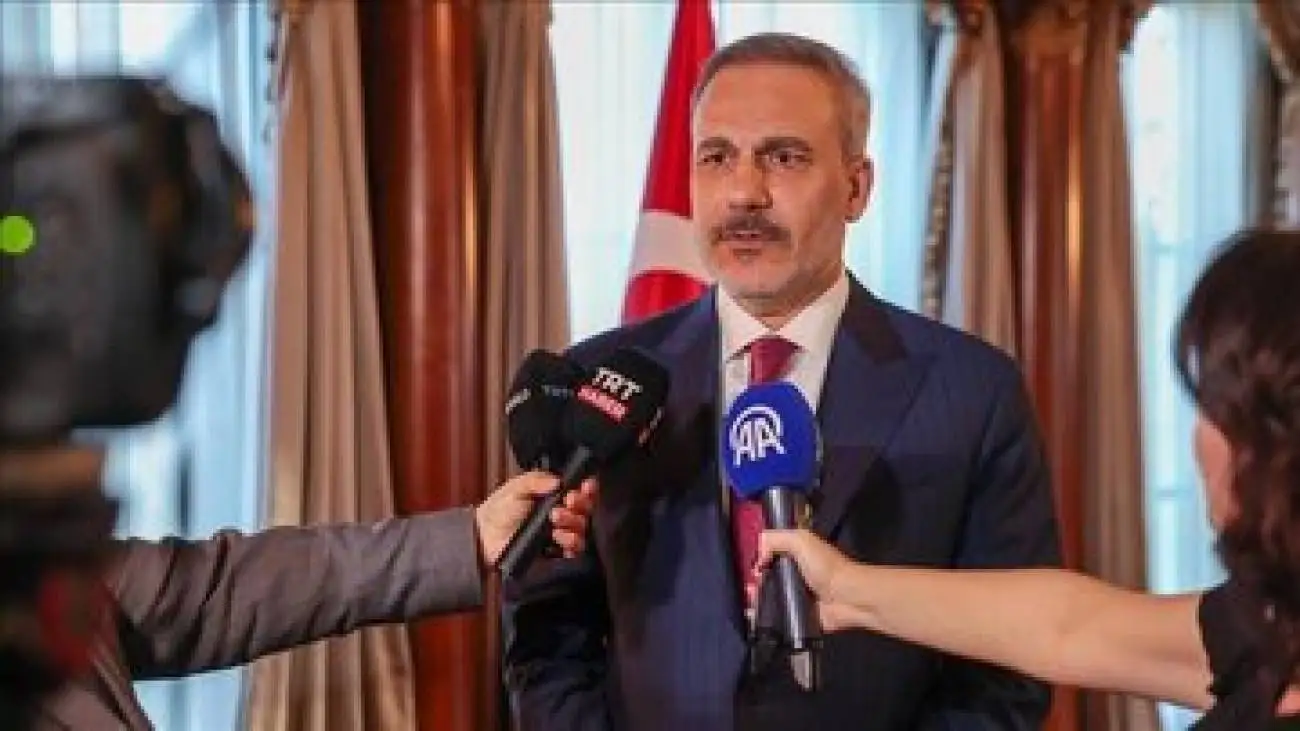 ترکیه: باید همه گروه های مسلح در سوریه در قالب ارتشی واحد ادغام شوند