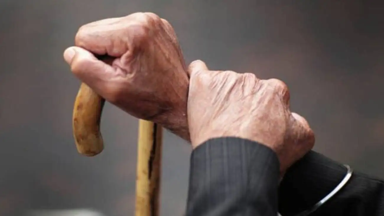 کارهایی که در 44 سالگی و 60 سالگی باید انجام دهید تا دیرتر پیر شوید