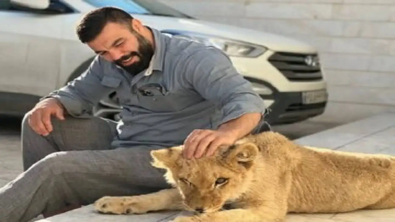 صحبت های جدید امیر علی اکبری در مورد نگه داشتن توله شیر در خانه!