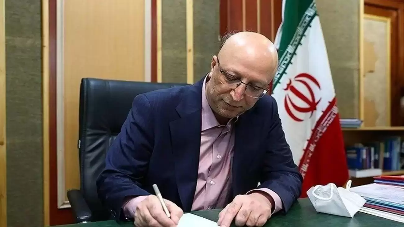 اساتیدی که به علت غیرهمسو بودن با دولت از دانشگاه اخراج شدند!