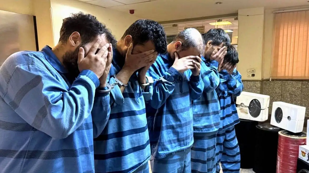 آخرین صبح 4 محکوم به قصاص در زندان قزل حصار  -  از بین 7 محکوم به قصاص 3 نفر از آنها مهلت گرفتند و بقیه قصاص شدند