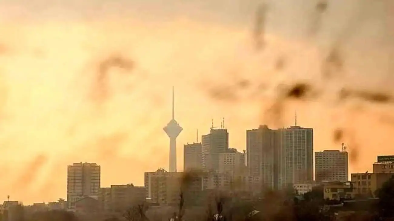 ویدیو  -   زور باران به آلودگی هوای تهران نرسید!