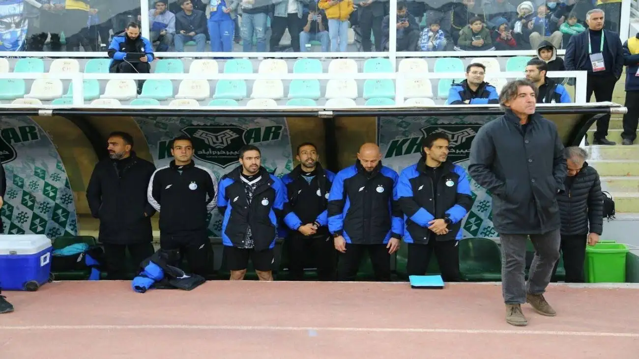 بسیار ناراحتم؛نیمکت استقلال حق من بود  -  ساپینتو فلسفه ندارد و فقط یه یک علت گاهی نتیجه می گیرد