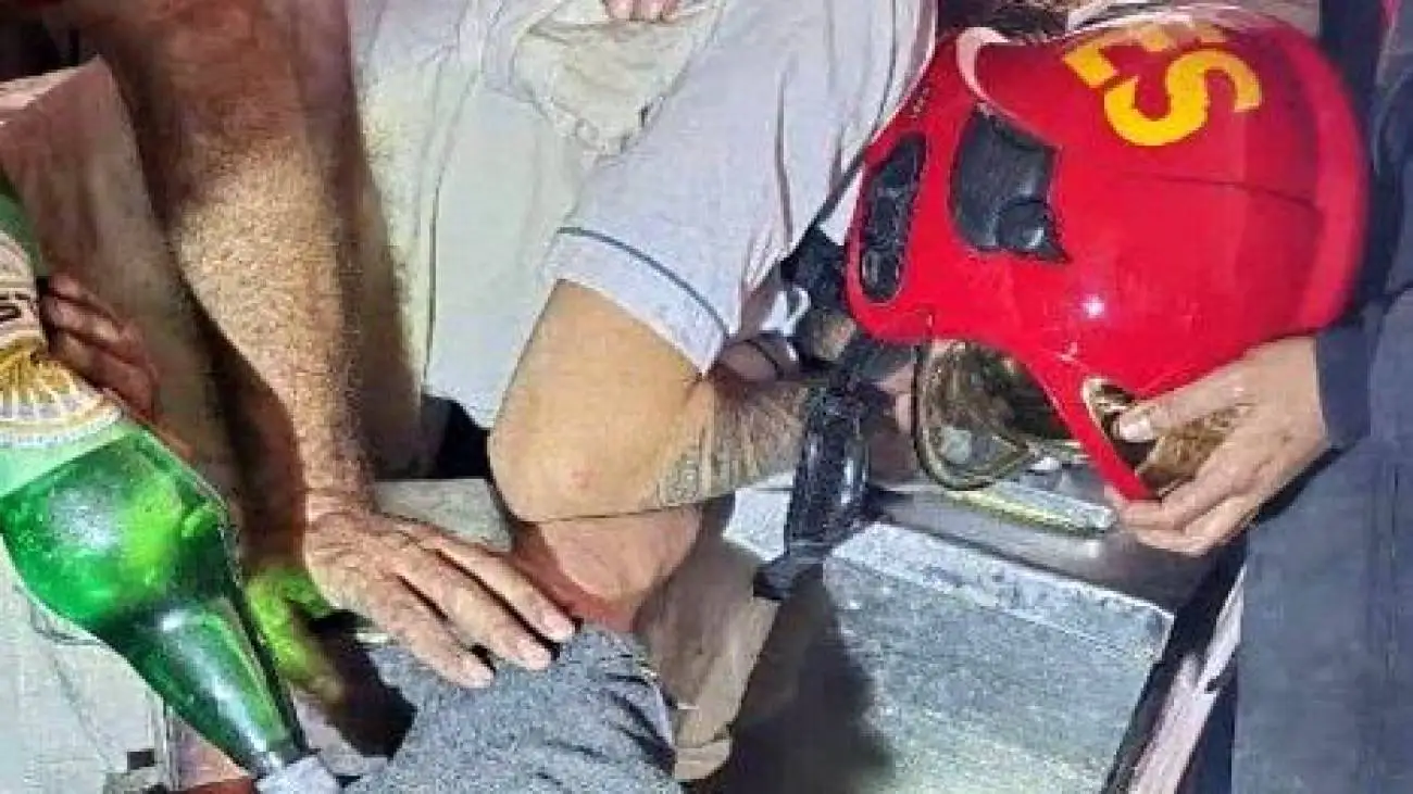 نجات دست کارگر 18 ساله از چرخ گوشت صنعتی