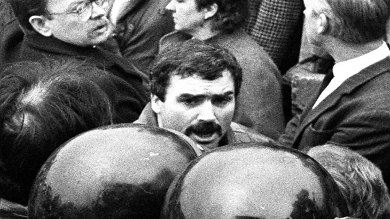 پایان بازی مخوف ترین جاسوس دوجانبه  -  پرده برداری از اتاق شکنجه جاسوس انگلیسی  -  مجوز قتل برای جاسوس ملکه