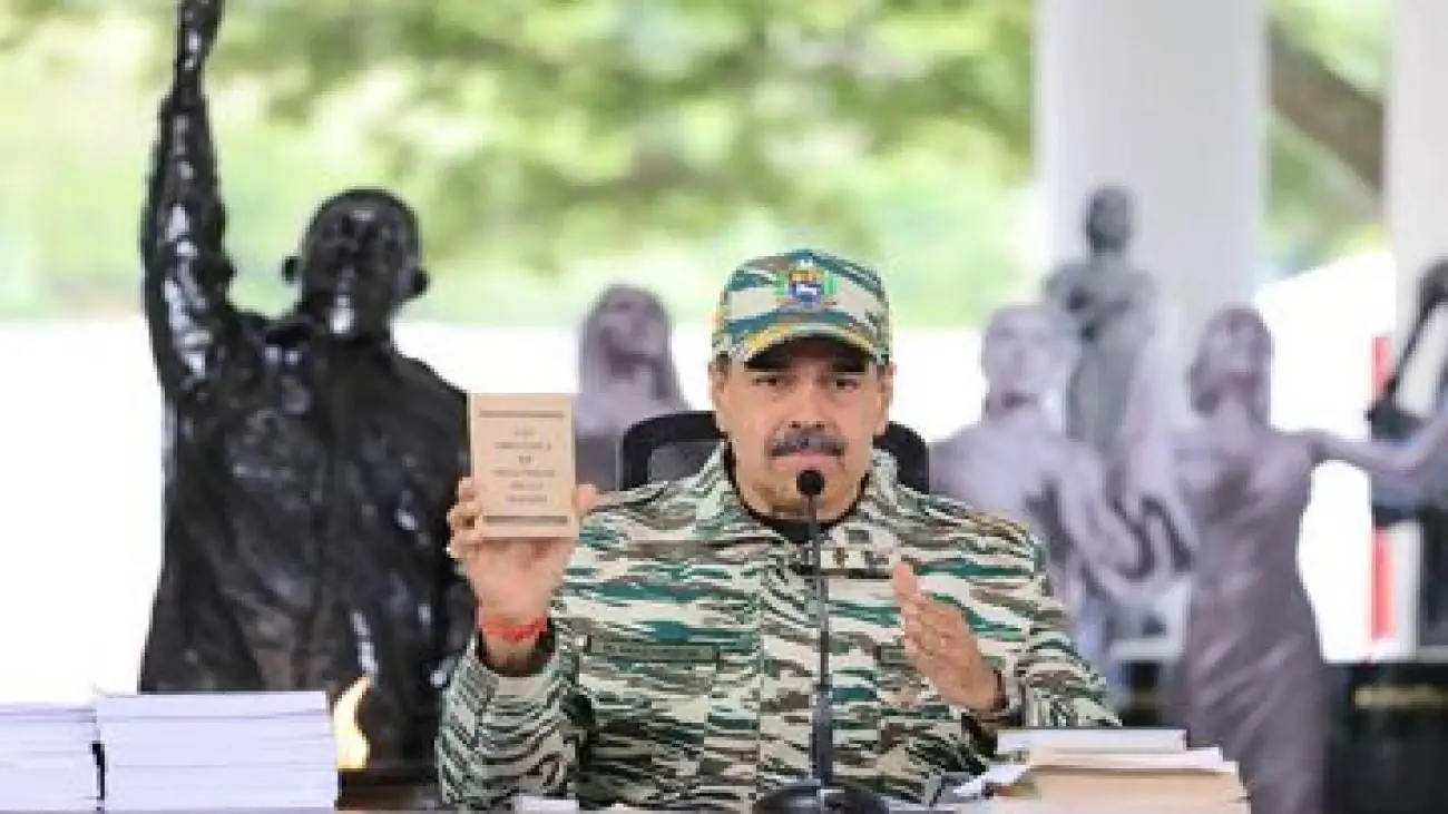 مادورو: با هزاران موشک پدافندی (ایگلاس) آماده مقابله هستیم