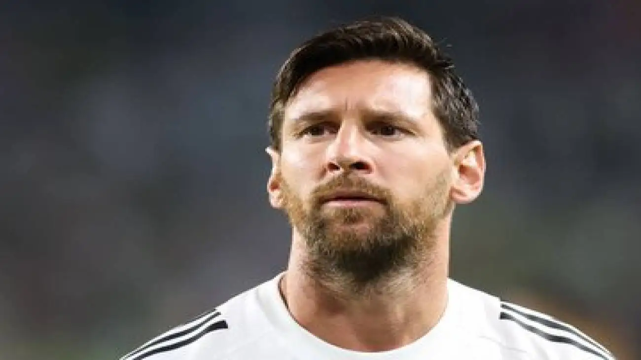 عکس -  چه کسی بازگشت مسی به بارسلونا را به تصویر کشید؟