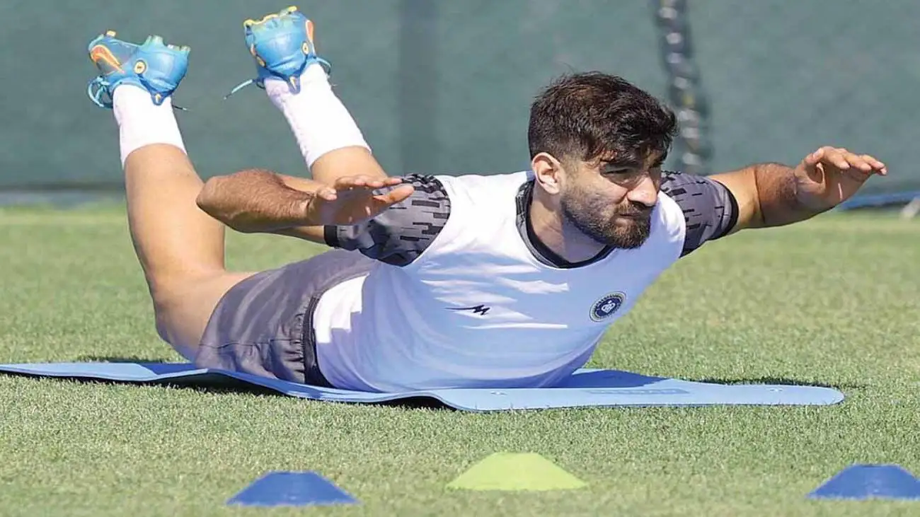 الاکلنگ پرسپولیسی ها و استقلالی ها  -  نوبت قرمزها شد؛ هر اعتراض، یک خرید!