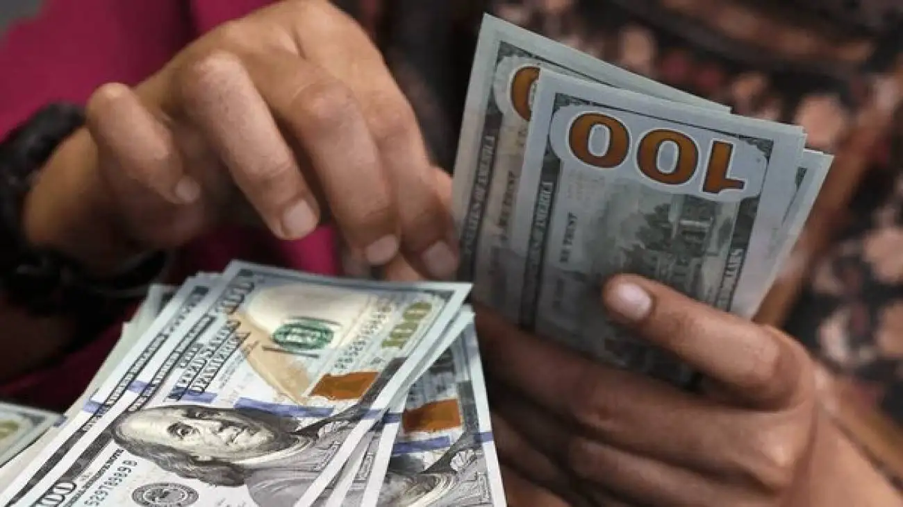 چرا قیمت طلا و ارز دوباره صعودی شد؟  -  بازار در وضعیت انتظار