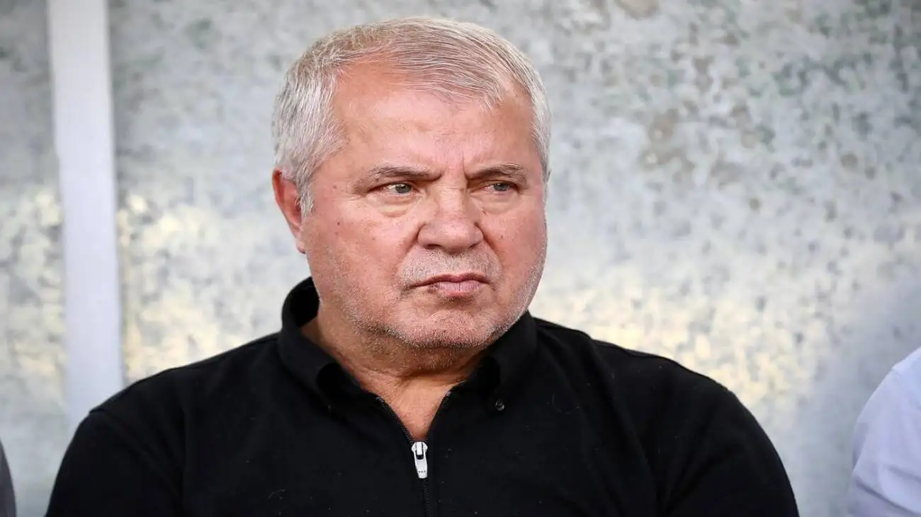 ویدیو  -  اقدام جالب علی پروین برای معافیت سربازی؛ ازدواج با خواهر!