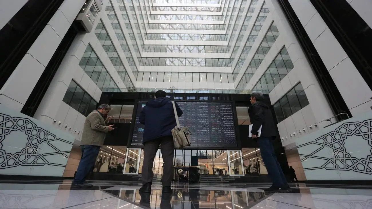 بورس منفی شد؛ فرابورس مثبت  -   در 10 روز گذشته بورس فقط 2 روز منفی بود