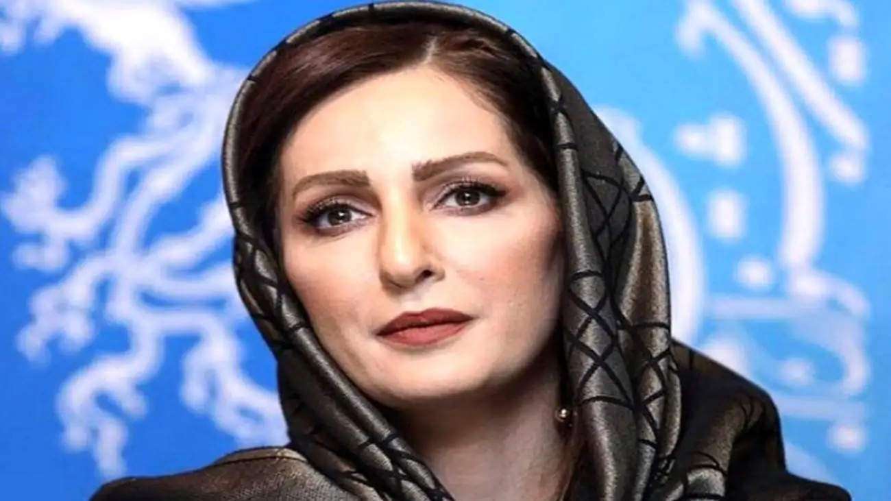 ویدیو  -  شقایق دهقان: خانواده جالبی هستیم من آلمان به دنیا آمدم شناسنامه آلمانی گرفتم خانواده ام منمی خواستند به ایران برگردند اما ...