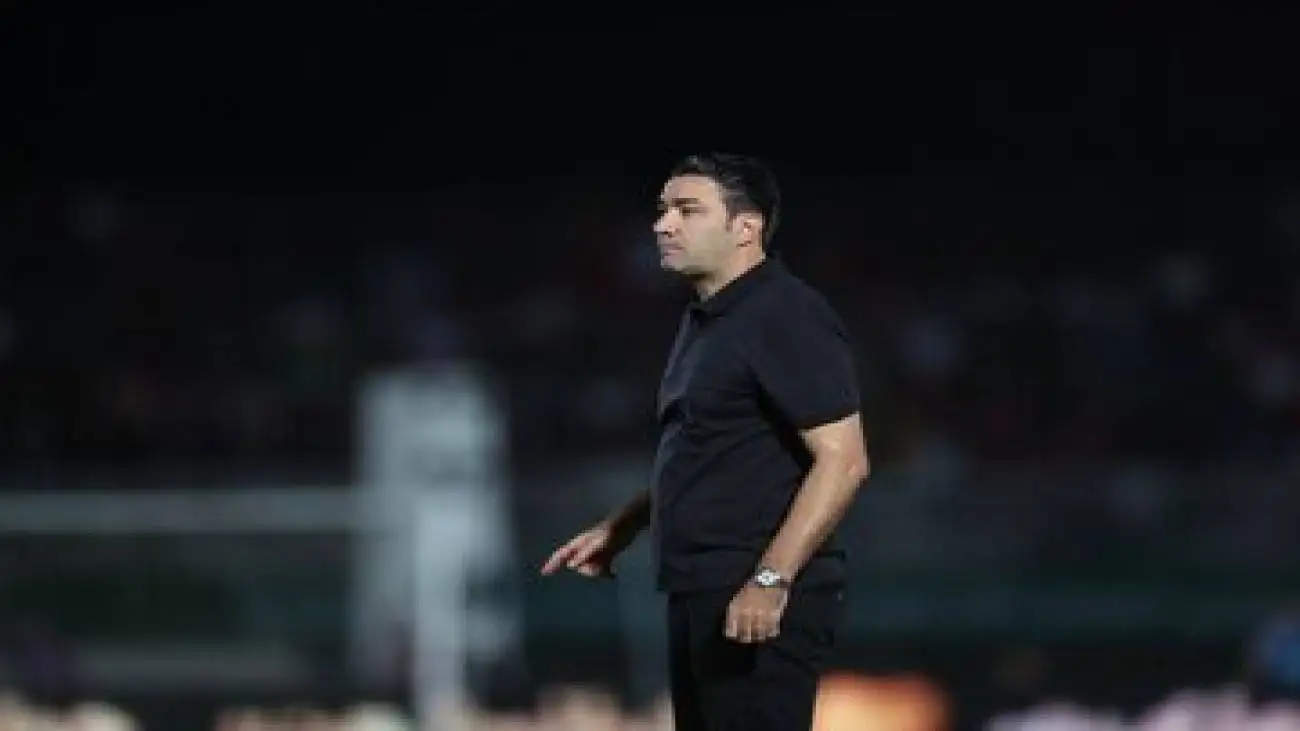 افشاگری جواد نکونام پس از یکسال: در 7 بازی اشتباهات داوری به نفع پرسپولیس بود -  در استقلال در حق من نامردی کردند