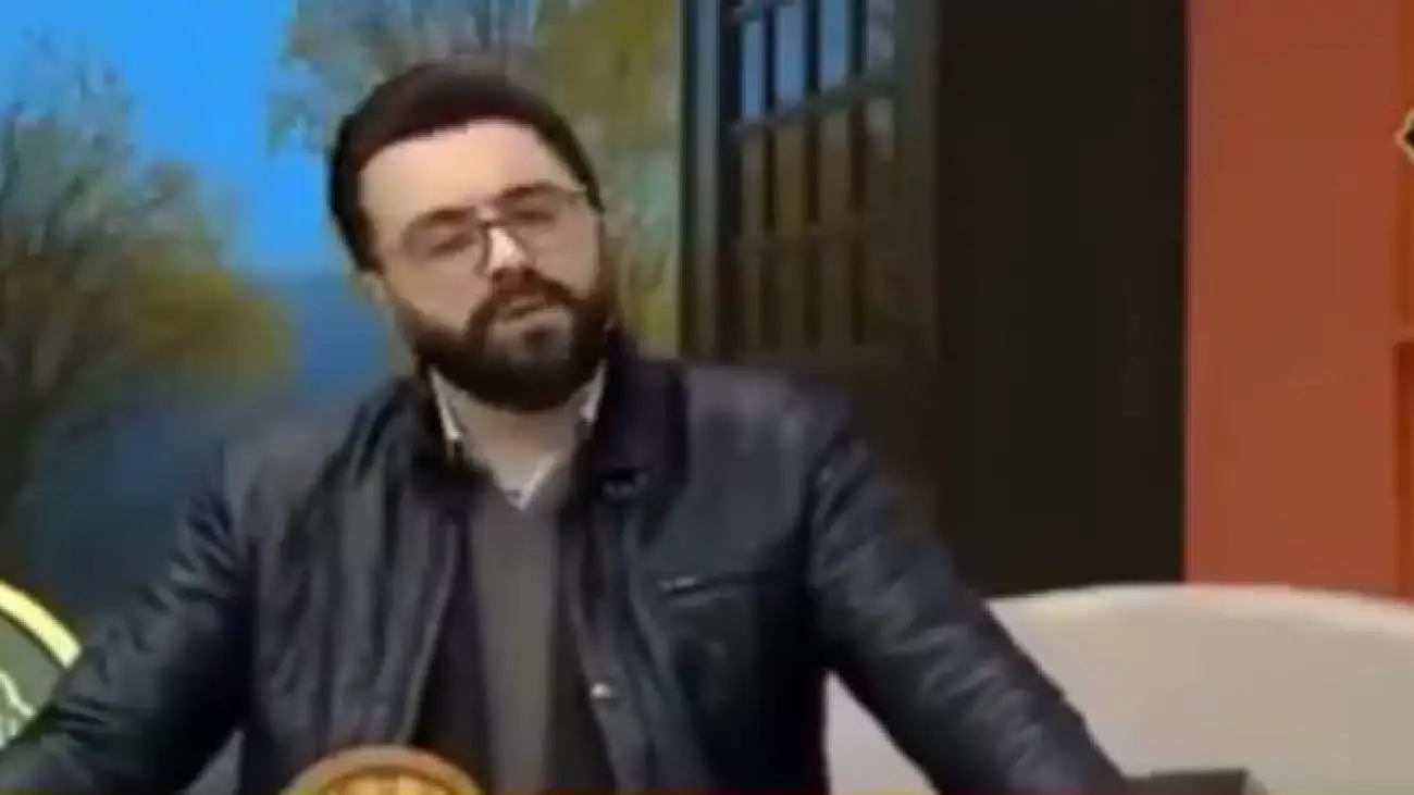 ویدیو  -  واکنش جنجالی و تند مجری صداوسیما به اتفاقات ایران: این تفاله ها...