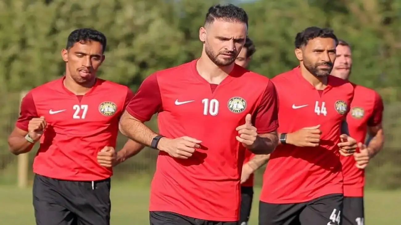 پیغام پرسپولیس به یک لژیونر؛ بیا اینجا پول خوب بگیر  -  وسوسه رقیب: بیا اینجا و جام جهانی برو