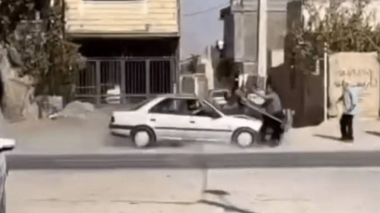 ماجرای این فیلم ناگوار نزاع و زیرگیری ناگوار با خودرو؛ جزئیات مهم  -  علت و محل درگیری