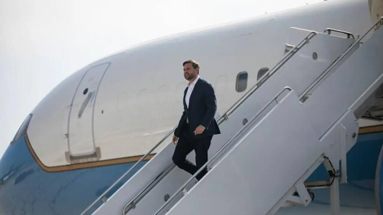 ویدیو  -  ونس وارد اسرائیل شد