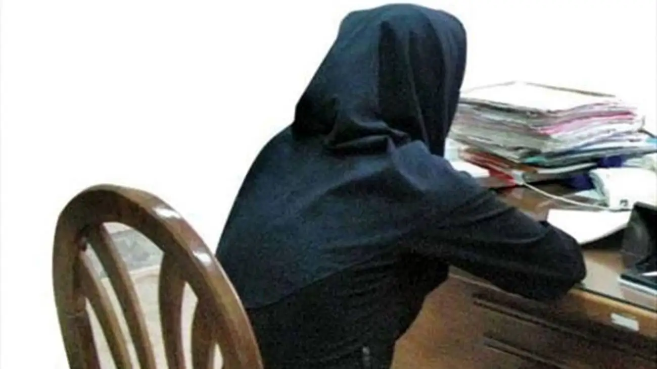 دردسر هدیه روز مادی برای زن تهرانی از پسر مرموزش  -  چرخ خیاطی که دزدی از آب درآمد + نظر کارشناسی