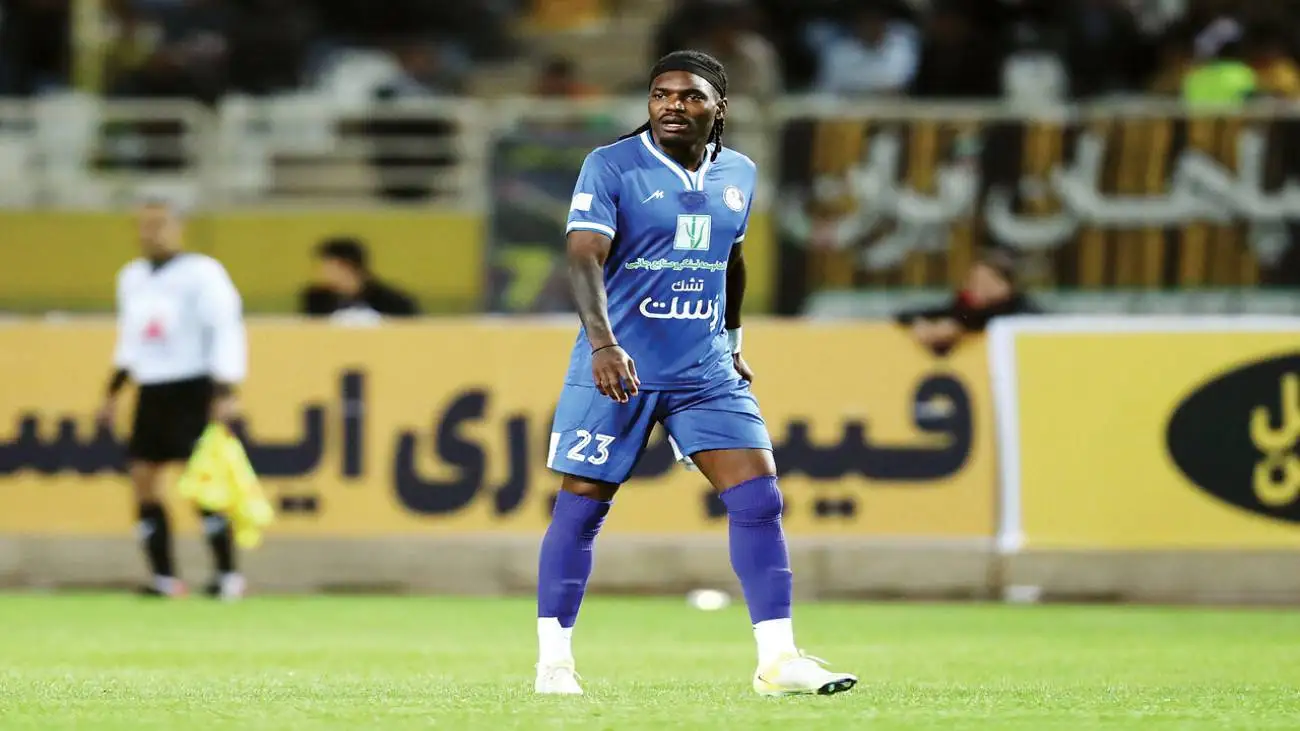 دکوراسیون پرسپولیس عوض شد  -  تحول در خط حمله و یک تغییر بزرگ در خط میانی