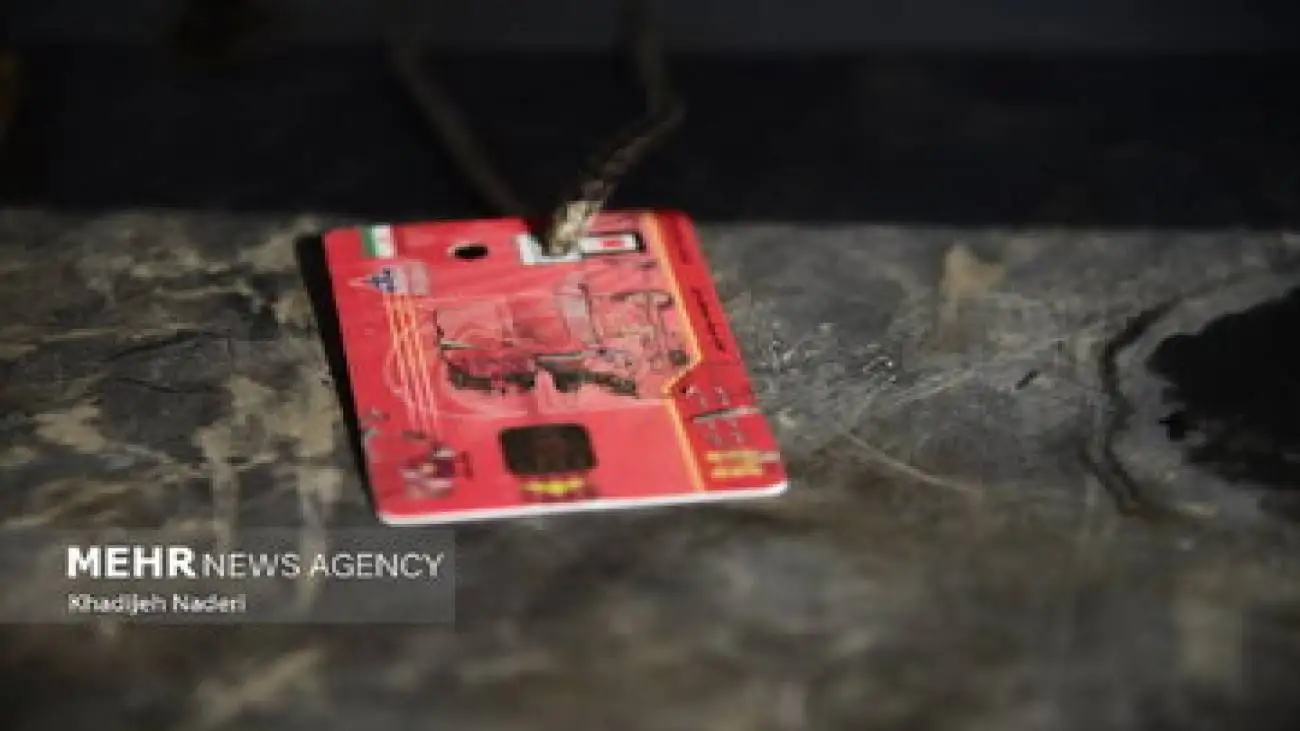 استفاده از کارت آزاد جایگاه ها کاهشی یافت -  نواز: 20 درصد دارندگان خودرو نیاز به مازاد بر سهمیه کارت سوخت دارند