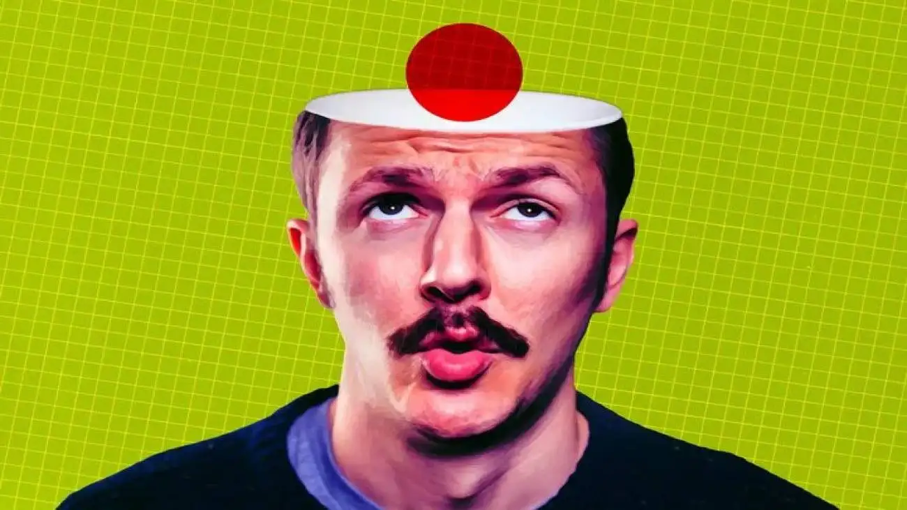 ویدیو  -  صحبت جنجالی دکتر حسین پور: جامعه ایرانی توهم باهوشی دارد!