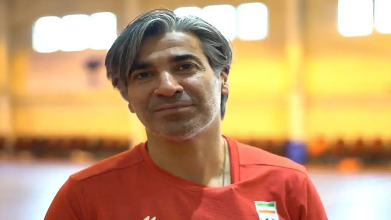 مگر به آقای فردوسی پور ربطی دارد که من مولایم را صدا بزنم؟ + ویدئو