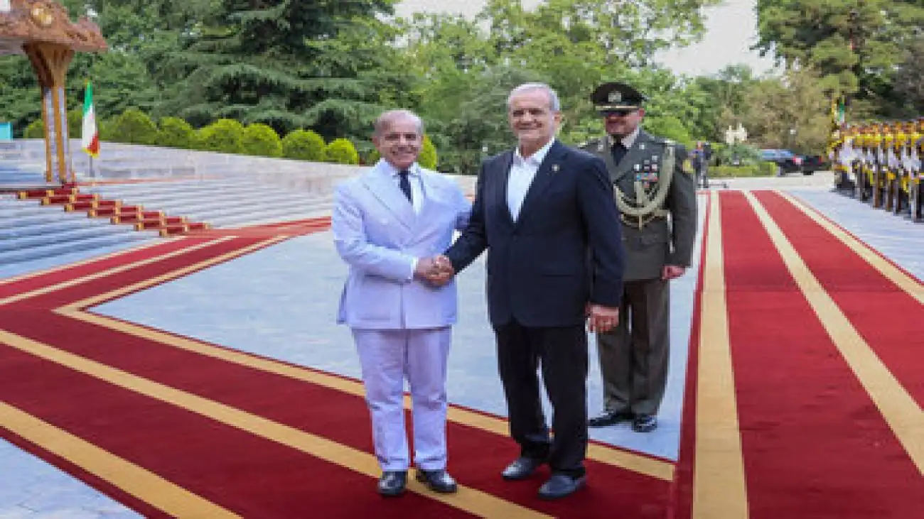 نخست وزیر پاکستان: دیداری صمیمانه با رئیس جمهور پزشکیان داشتم