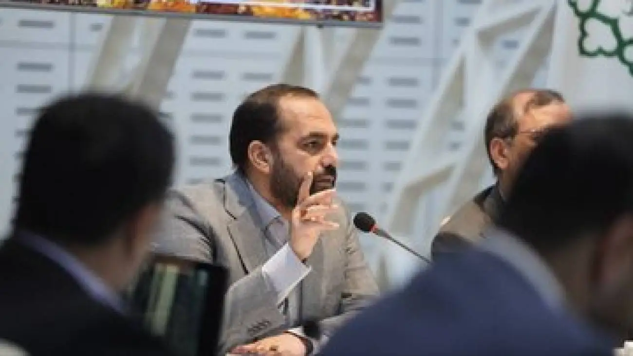 چهارسال مقاومت مقابل قانونی سازی مشارکت مردمی -  نظام نامه جدید؛ تنها مسیر رسمی اداره محلات -  مسئولیت نمایندگان سمن ها تشریفاتی نیست