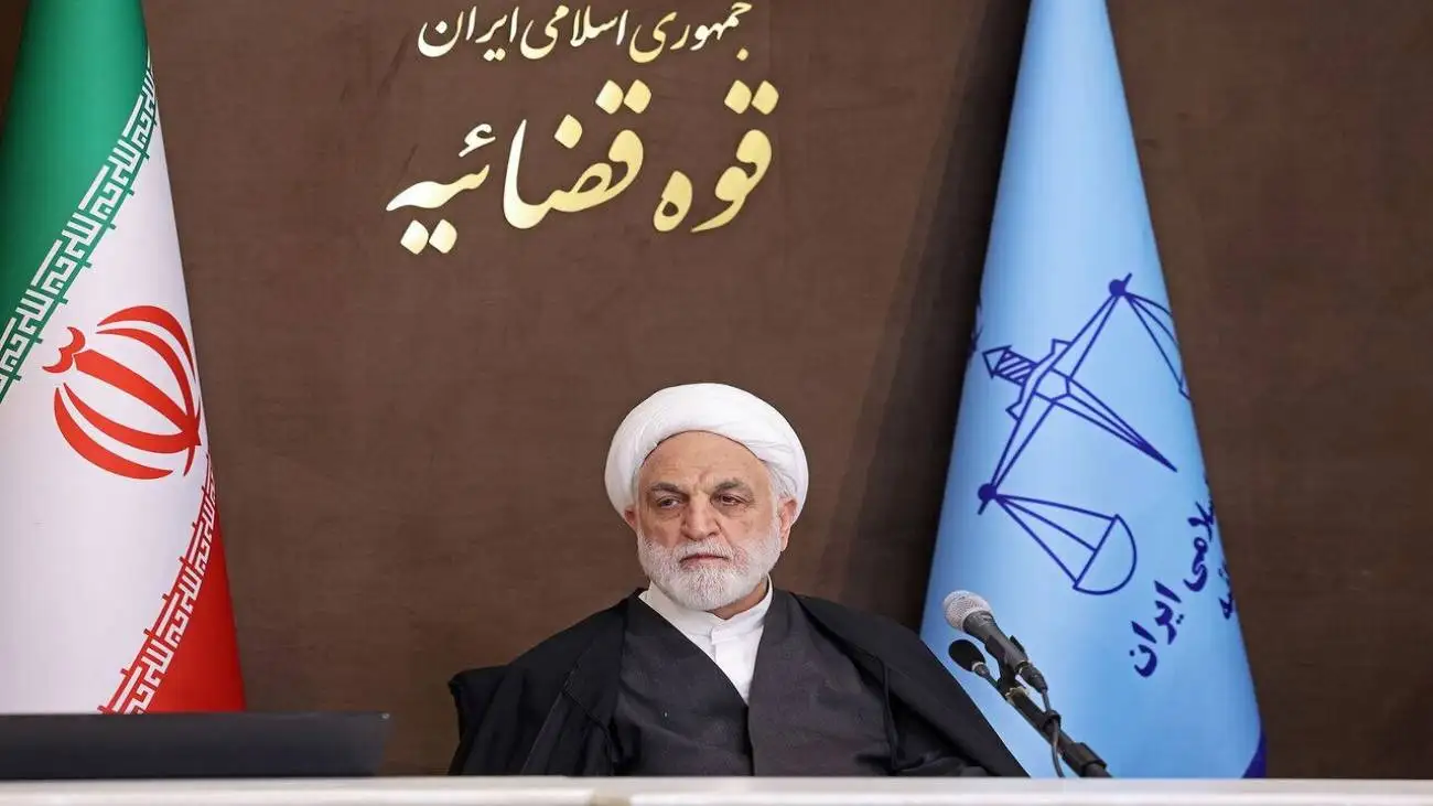 ویدیو  -  دستور رئیس قوه قضائیه به برخورد با مقصران آتش سوزی بندر شهید رجایی