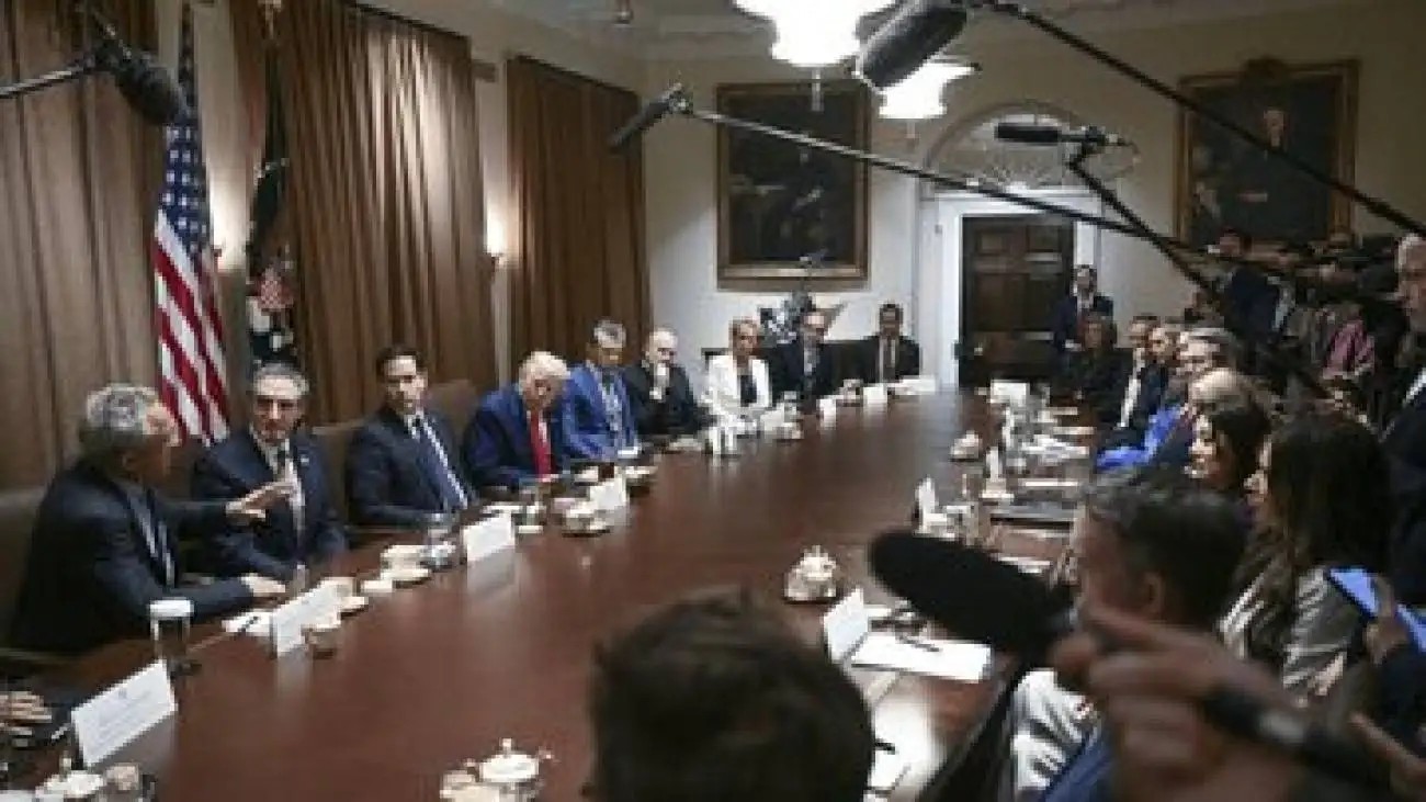 ادعای رویترز به نقل از مقام ارشد کاخ سفید: هنوز در داخل دولت پشتیبانی یکپارچه ای برای آغاز حمله نظامی به ایران وجود ندارد