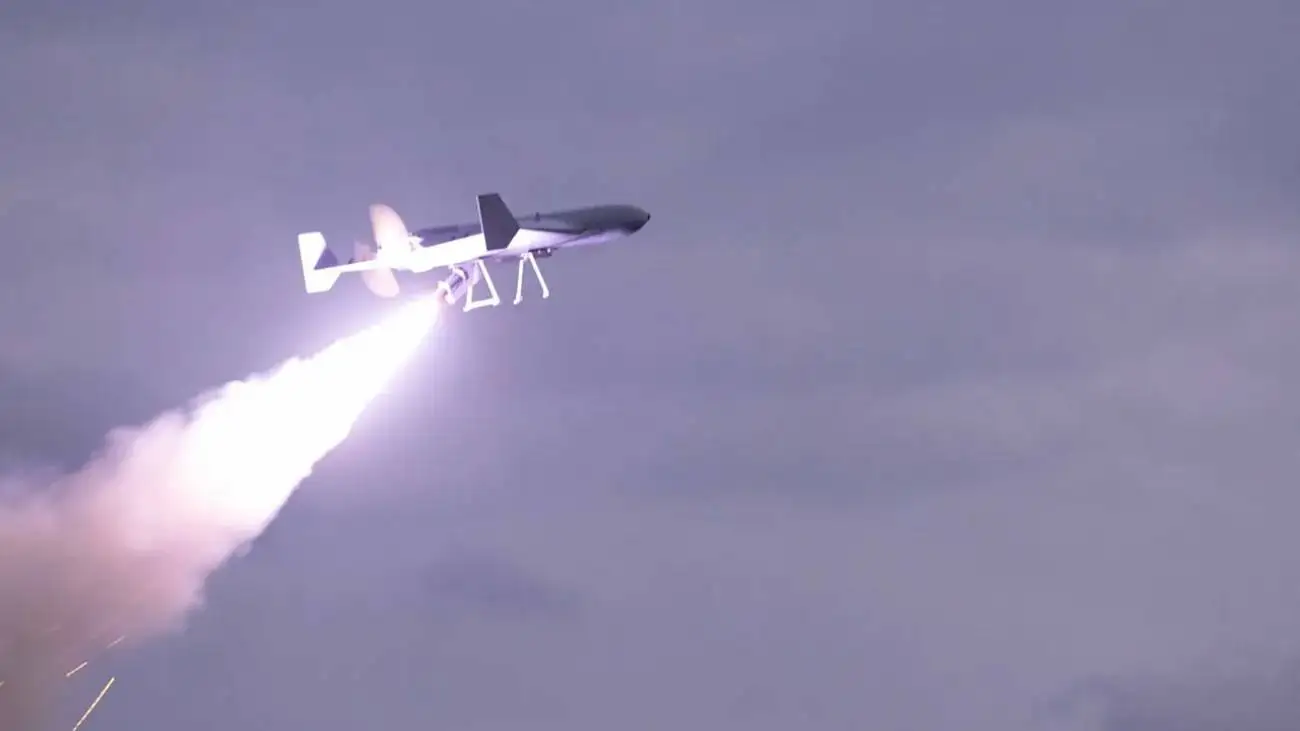 فیلم تازه درمورد کپی برداری آمریکا از پهپاد ایرانی  -  قدرت های نظامی برای خرید این پهپاد ایرانی صف کشیدند