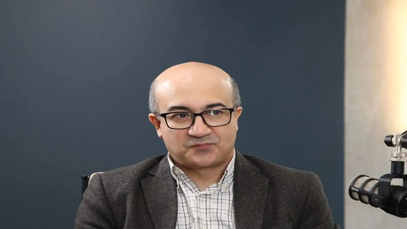 ویدیو  -  افشاگری عضو سابق شورای شهر درموردک اتفاق جالب در شهرداری تهران؛ در ازای 3 هزار میلیارد تومان...