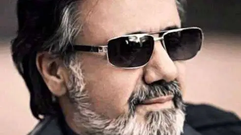 دانلود آهنگ باشکوه معین -   هر کسی را تو نمی انگاشتم