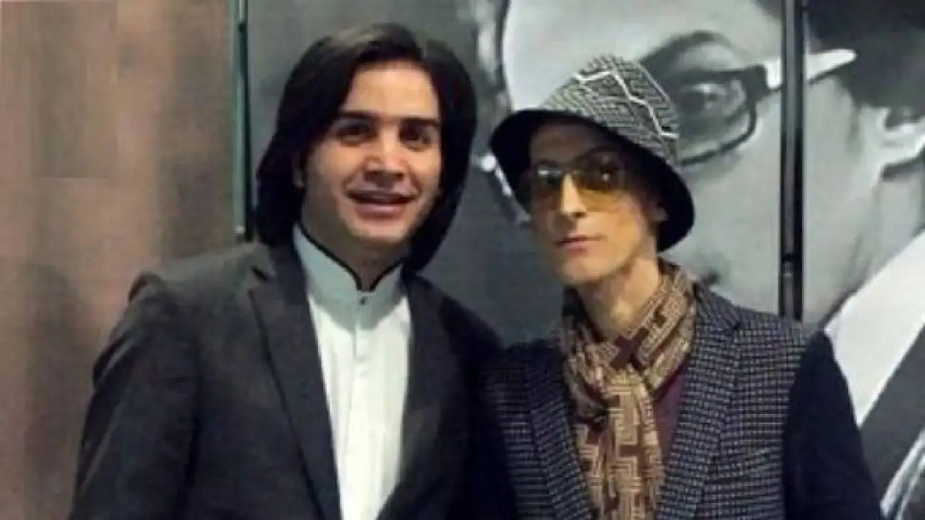 فیلم آواز باشکوه احساسی  -   محسن یگانه کنار مرتضی پاشایی آهنگشو خوند...  -   یکی هست ....