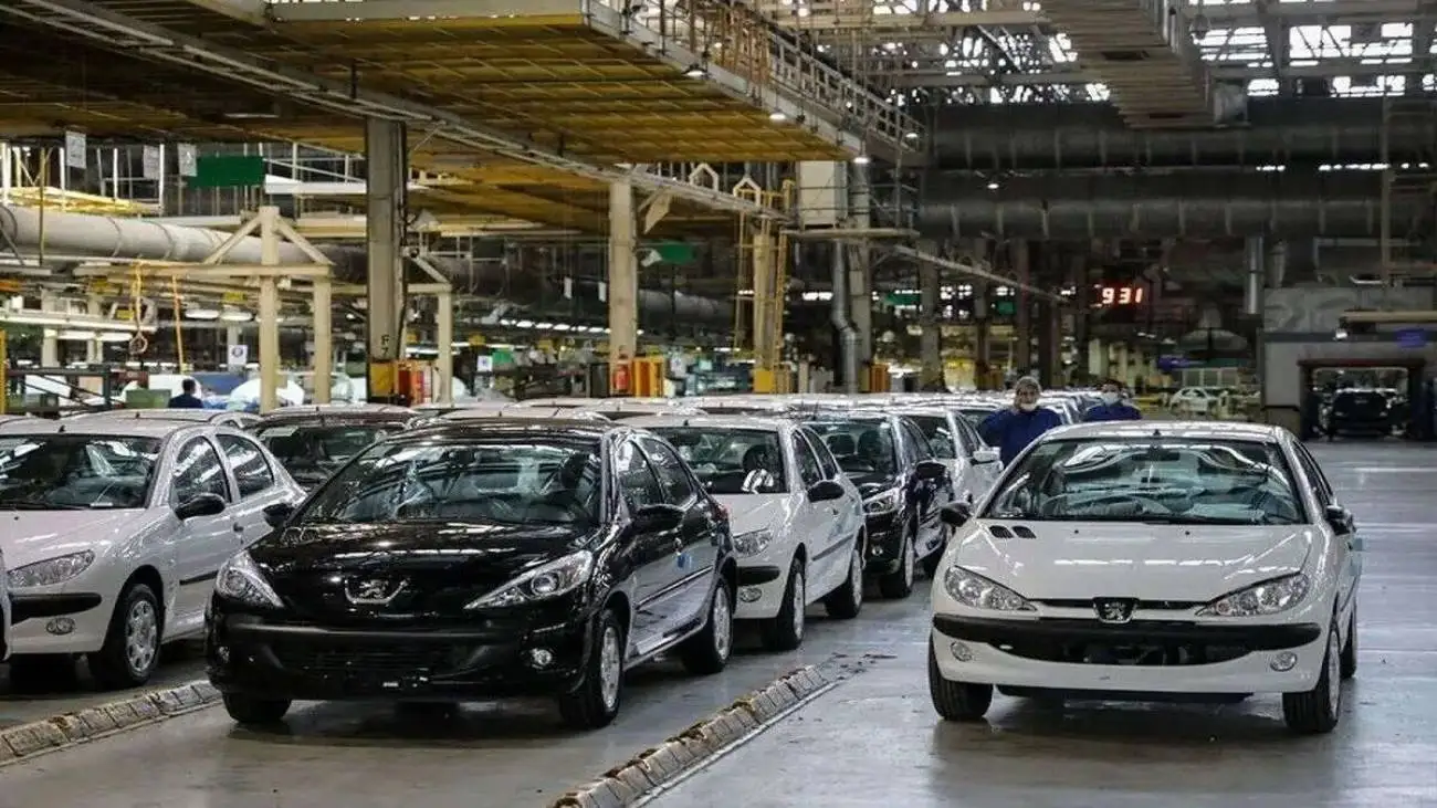 نوسان در بازار خودرو؛ 6 خودرو مونتاژی تا 90 میلیون تومان گران شدند  -  جدول قیمت ها