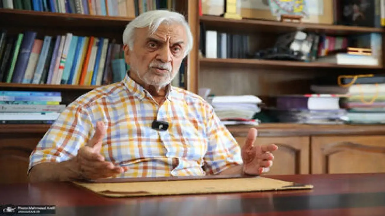 راه حل  هاشمی طبا برای رفع ناترازی انرژی:مصرف برق صنعت و آب کشاورزی را20درصدکاهش دهید - فقط خودرو هیبریدی وارد کنید -  مهمتر از همه اینکه با مردم رفیق شوید