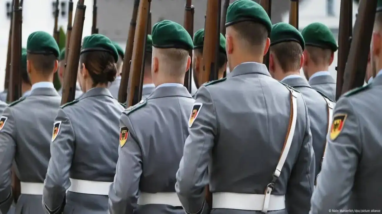 طرح فوری آلمان برای جنگ احتمالی با روسیه  -  قوی ترین ارتش اروپا در راه است