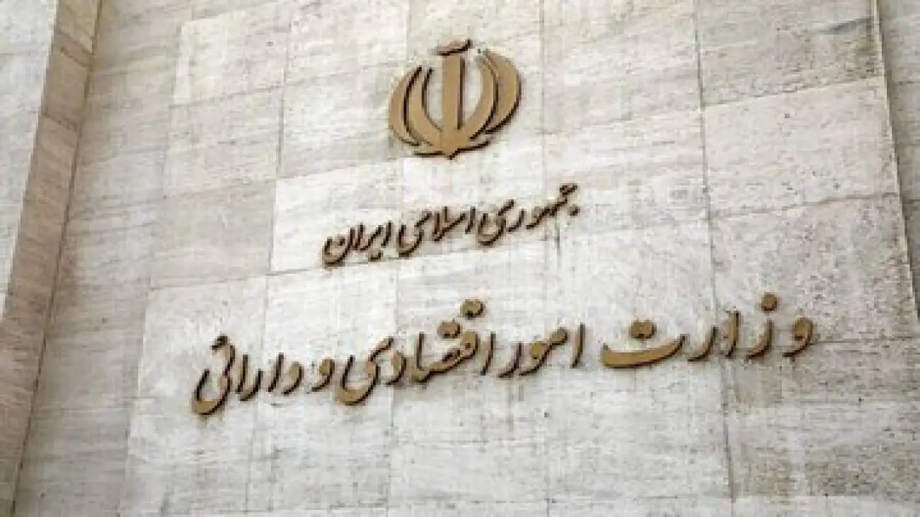 50 روز برزخ در باب همایون - اقتصاد ایران همچنان بدون فرمانده؛ دولت روزه سکوت گرفت!