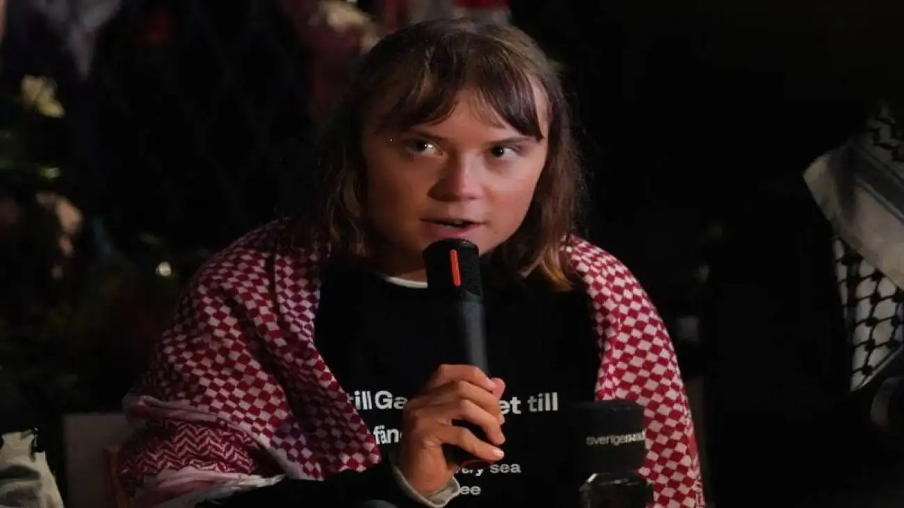 نمی خواهم تیتر خبرها (گرتا شکنجه شده) شود  -  صحبت های فعال سوئدی آزاد شده از زندان اسرائیل