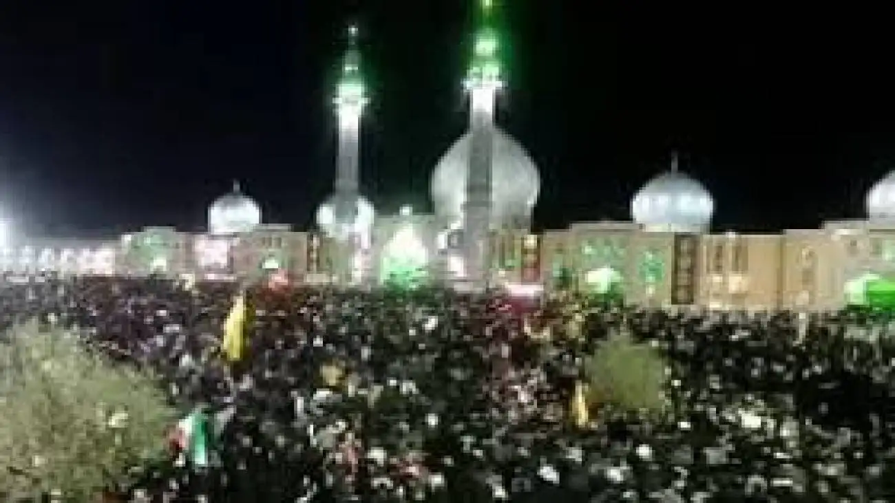 طنین فریاد آزادی قدس در مسجد جمکران  -  ویدئو