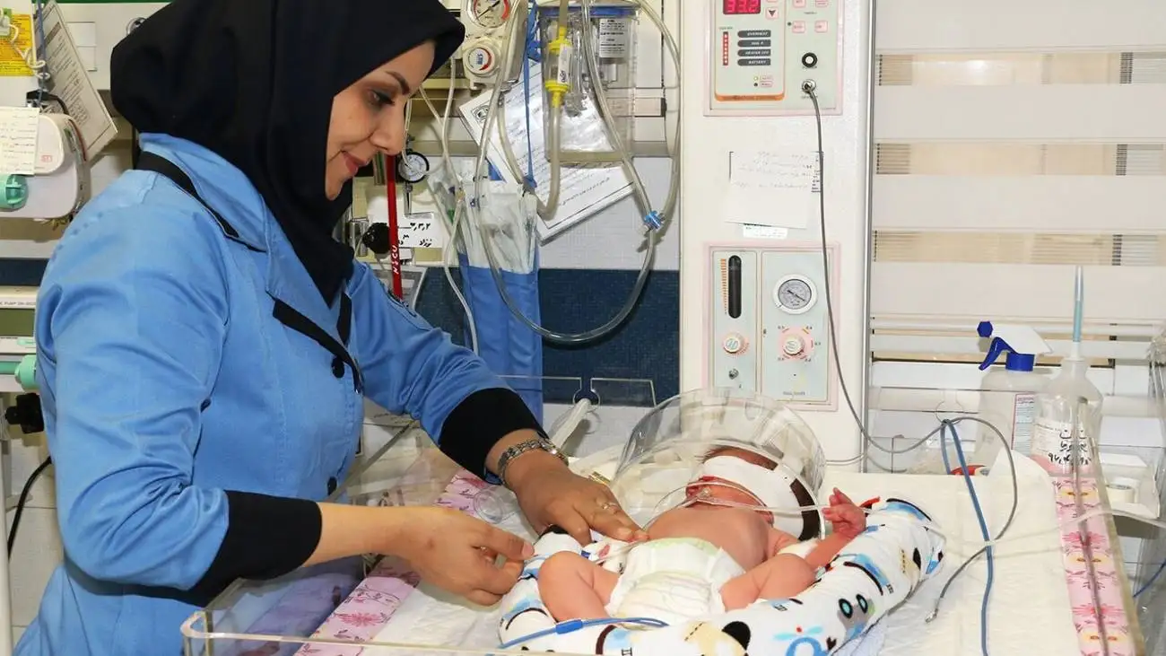 دریافتی بسیاری از پرستاران زیر خط فقر است  -  با این وضعیت نمی توانیم برای تهران پرستار جذب کنیم